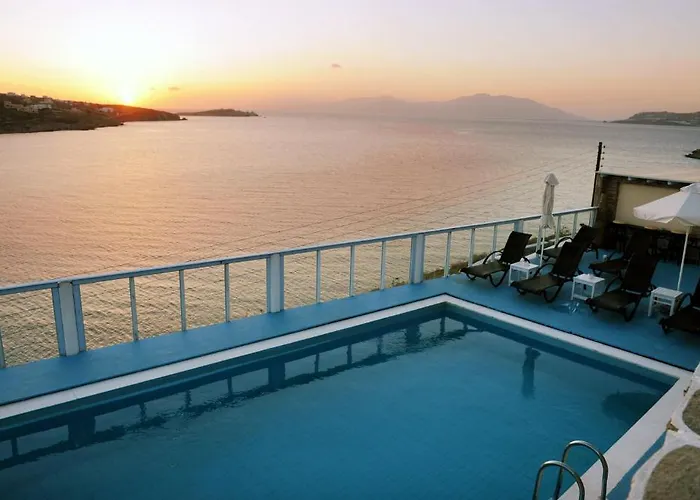 Vana Holidays